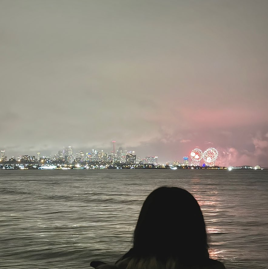 作者名称