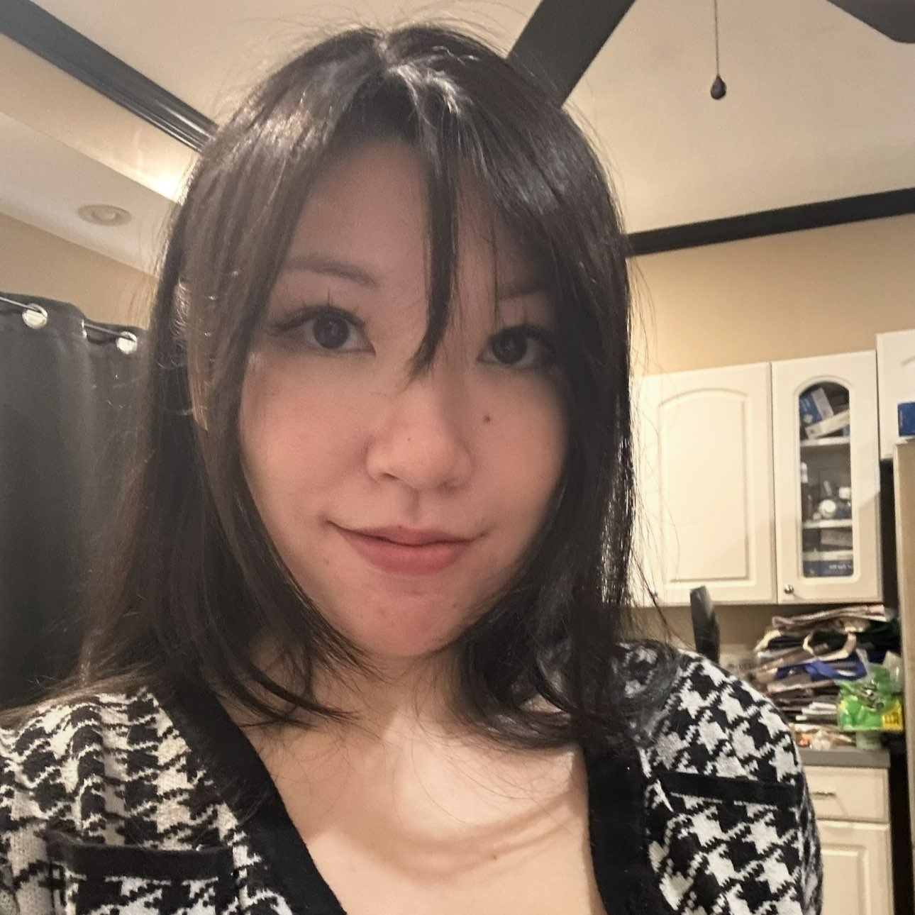 作者名称
