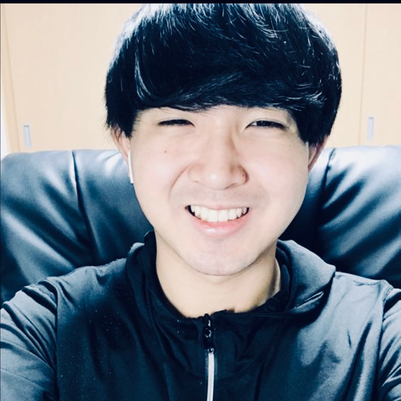 作者名称