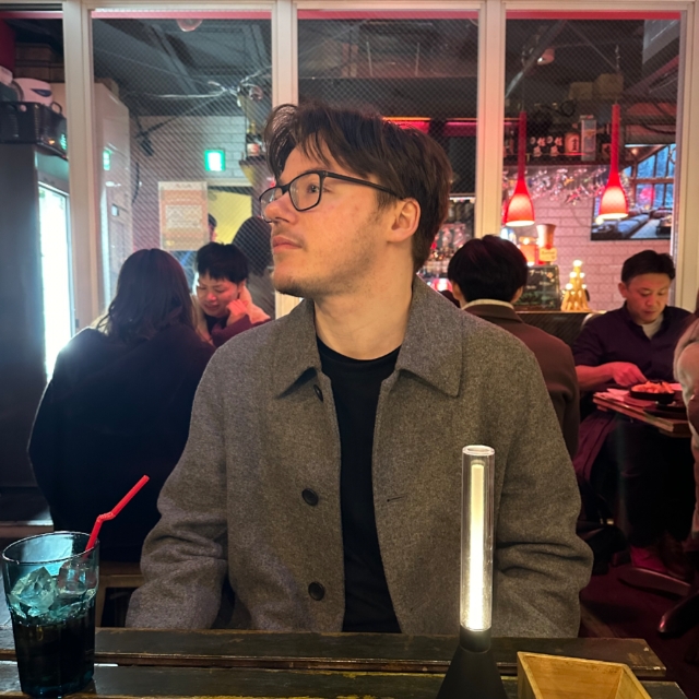 作者名称